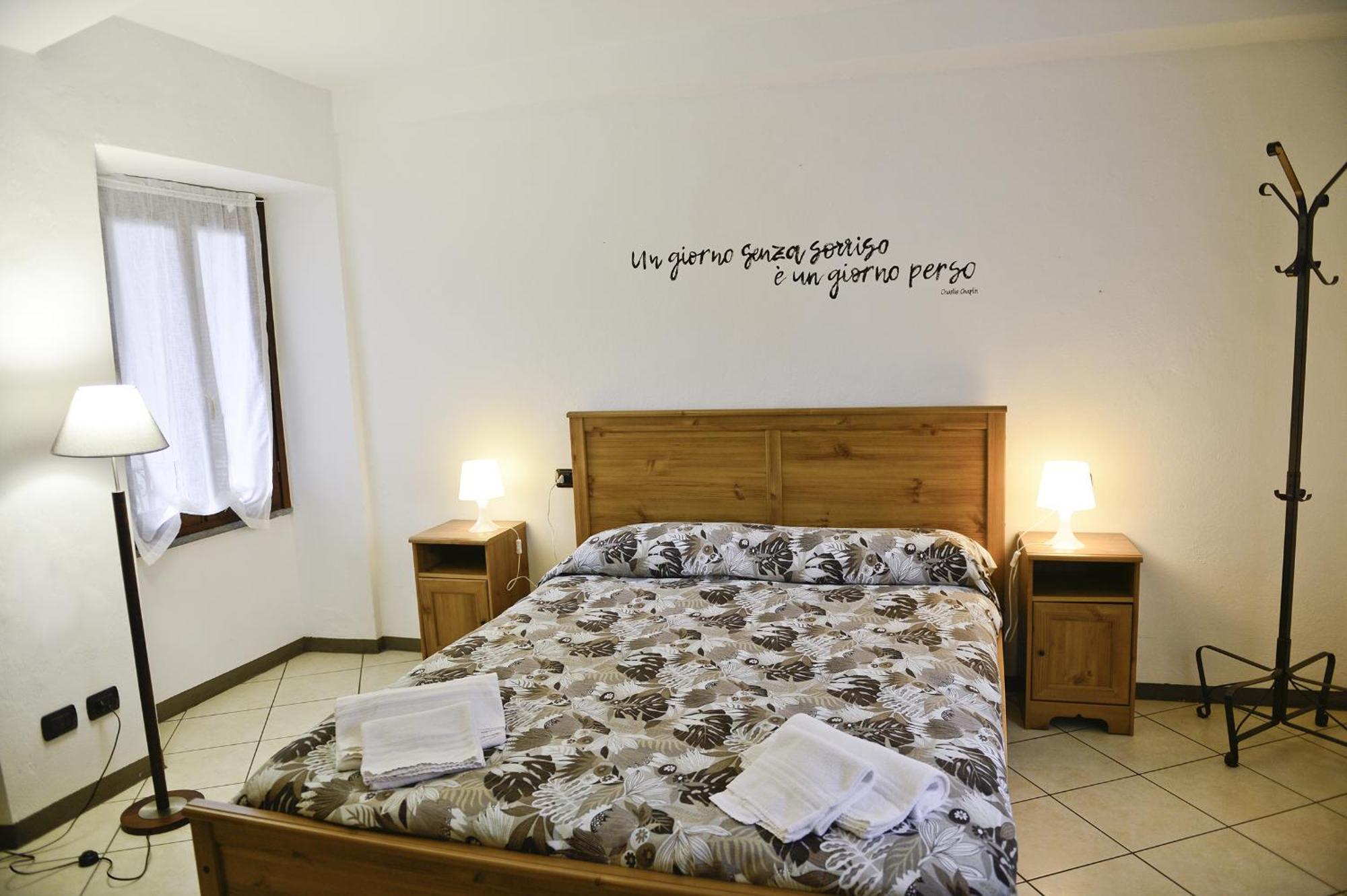 A Casa Di Sole Brovello Daire Dış mekan fotoğraf