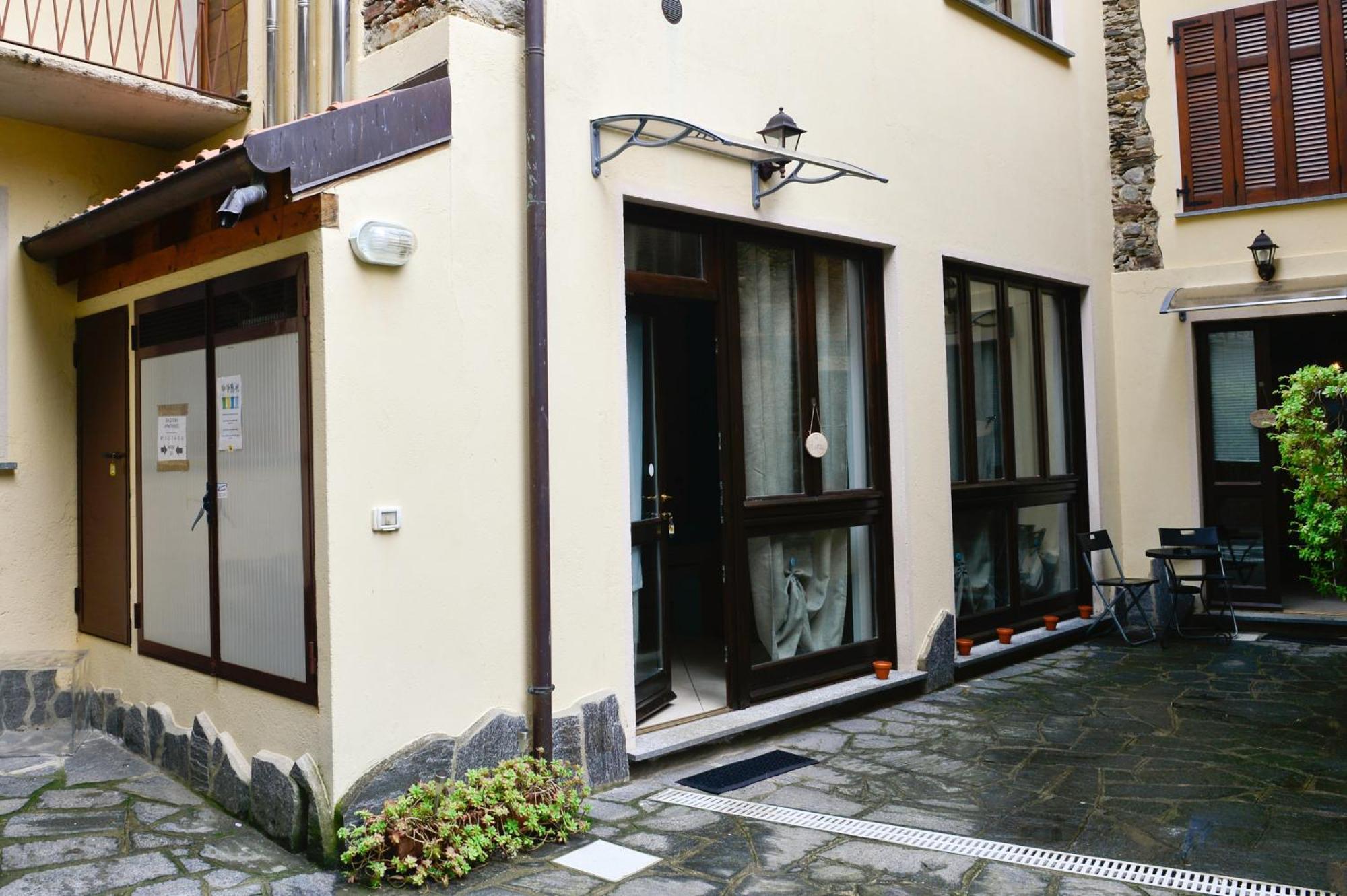 A Casa Di Sole Brovello Daire Dış mekan fotoğraf